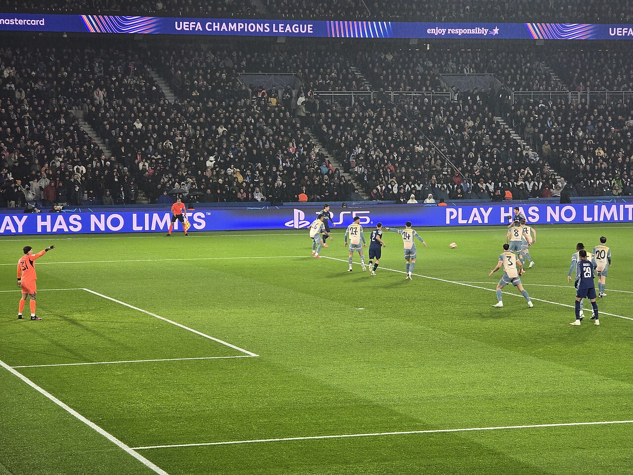 Manchester City in Champions League action in Paris