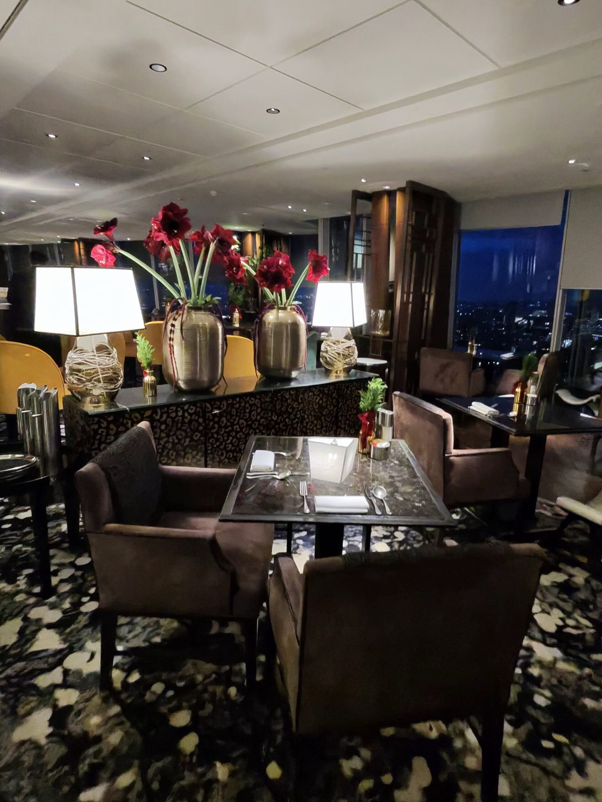 7 Best Afternoon Teas in London, According to Awards and Reviewers