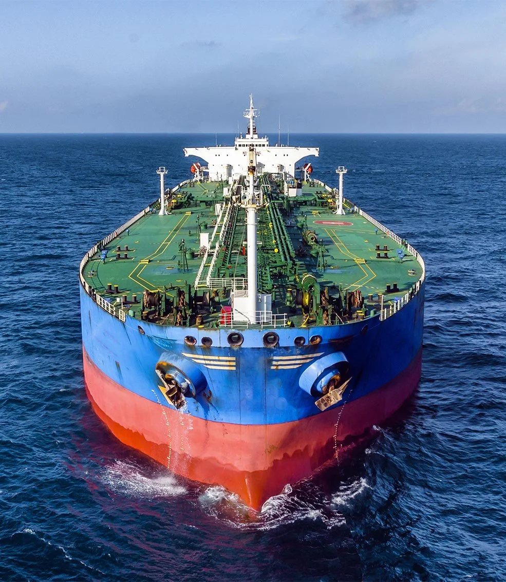 Bitcoin Drops Below 81,000 as Qatar Tanker Attack Sends Oil Above 105 Dollars